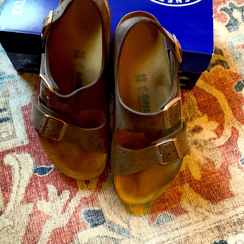 Birkenstock Milano size 40.
